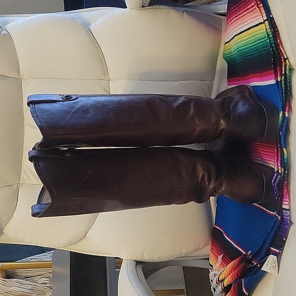 Boots - Picture 2 of 5